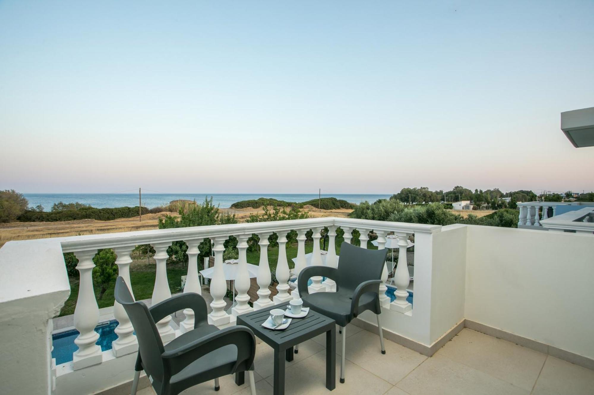 Rita Mare Seafront Villas Heated Pools Jenádi Kültér fotó