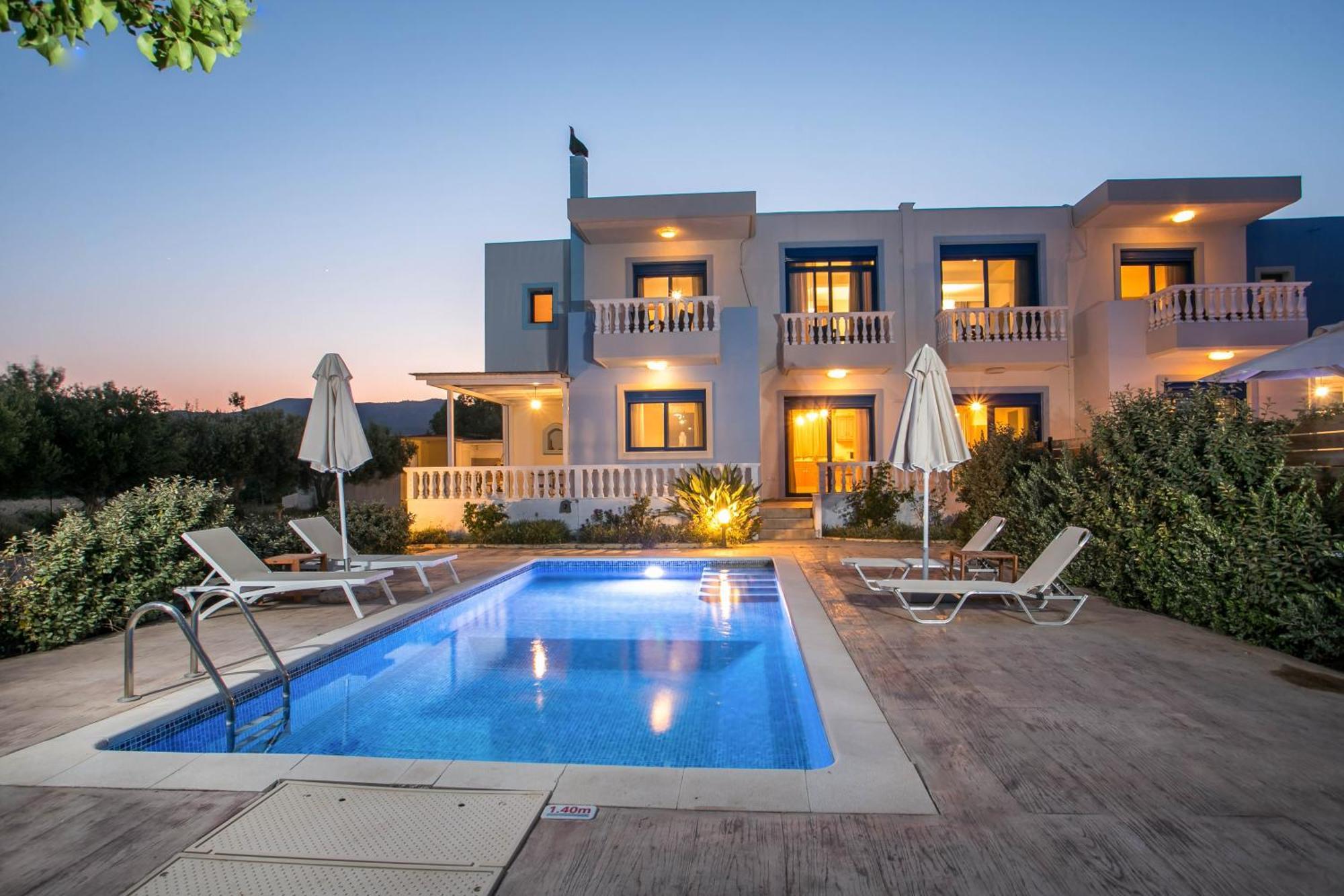 Rita Mare Seafront Villas Heated Pools Jenádi Kültér fotó