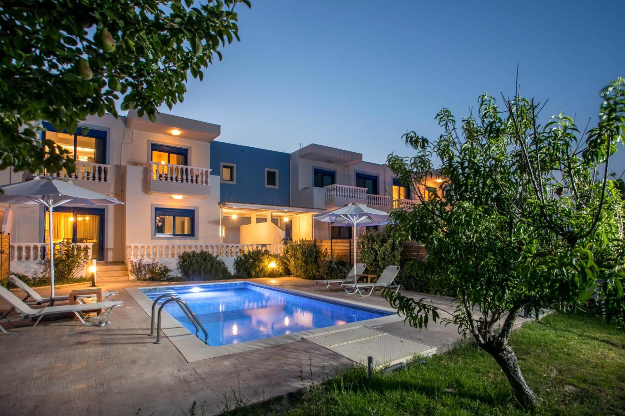 Rita Mare Seafront Villas Heated Pools Jenádi Kültér fotó