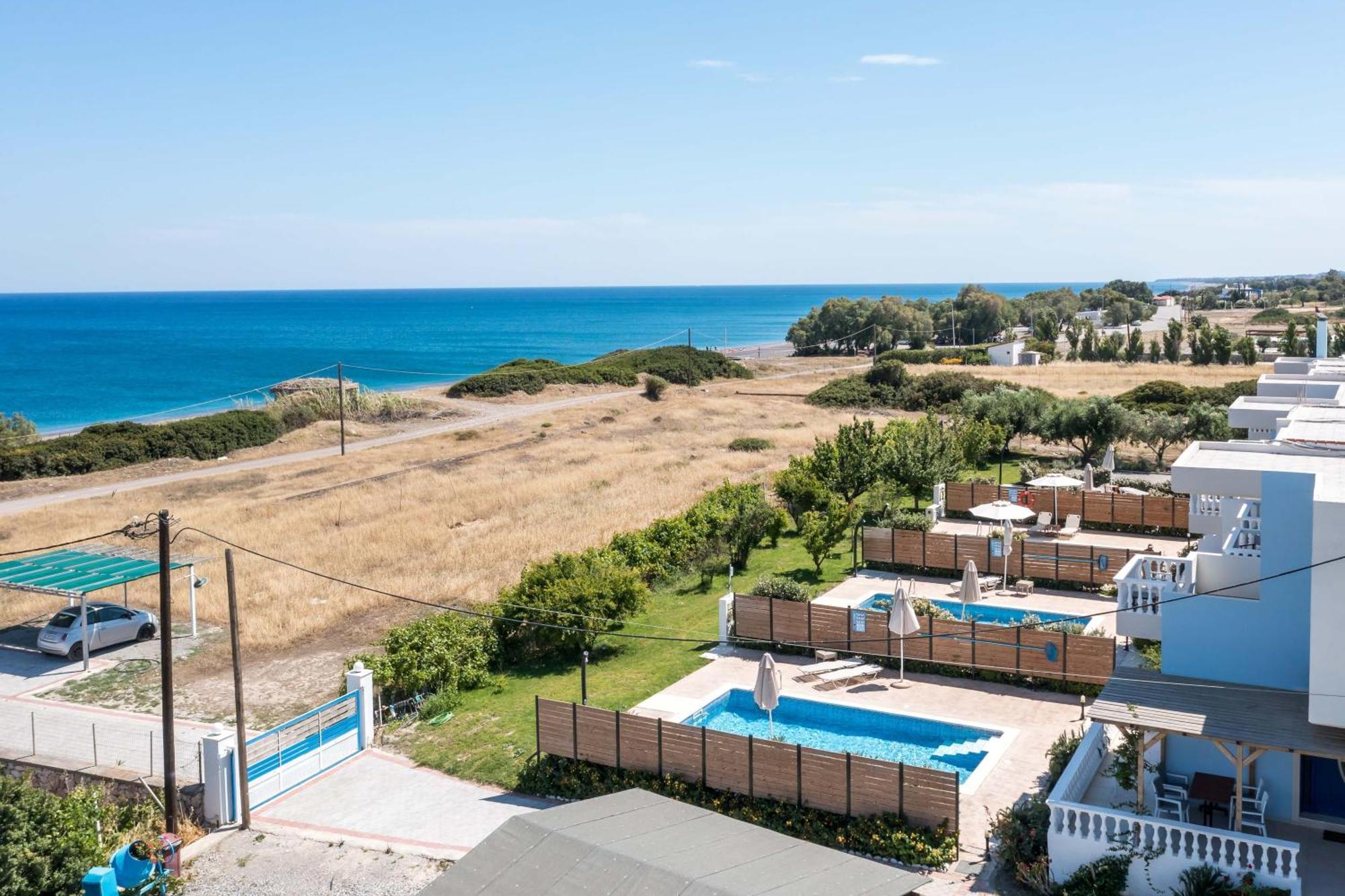 Rita Mare Seafront Villas Heated Pools Jenádi Kültér fotó