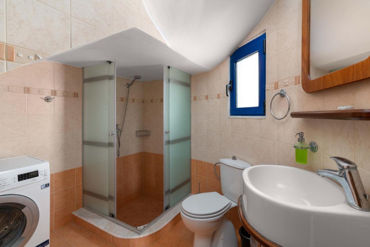 Rita Mare Seafront Villas Heated Pools Jenádi Kültér fotó