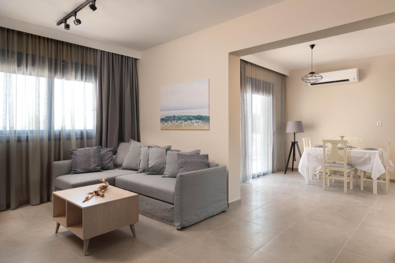 Rita Mare Seafront Villas Heated Pools Jenádi Kültér fotó